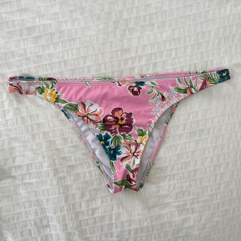 Floral bikini bottom low rise